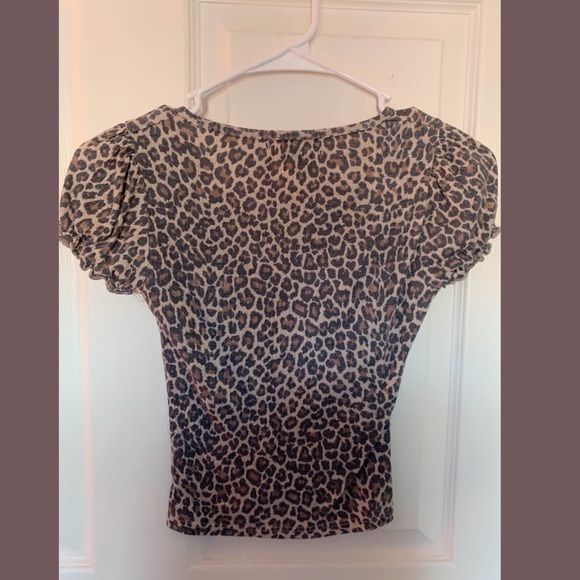 OU cheetah print top - Picture 2 of 3
